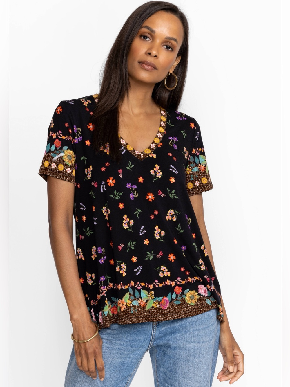 Johnny Was Black Floral V-Neck Short Sleeve Tee with Multicolor Border Size XS